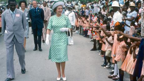 Guvernul a anunțat că anul viitor Barbados va renunța la regina Elisabeta a II-a din funcția de șef de stat